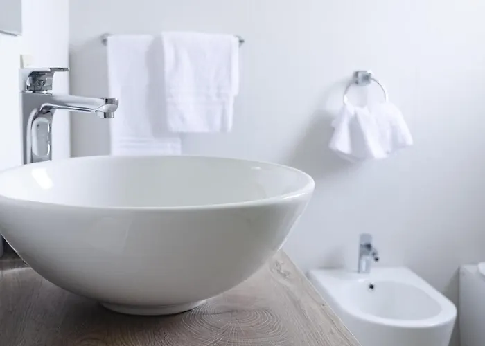 Cantine De Mare - Wine And Cirò Marina