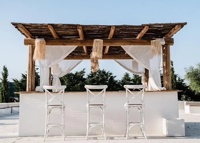 Cantine De Mare - Wine And Cirò Marina